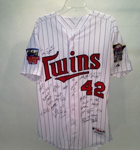 minnesota twins collecting guide  jerseys