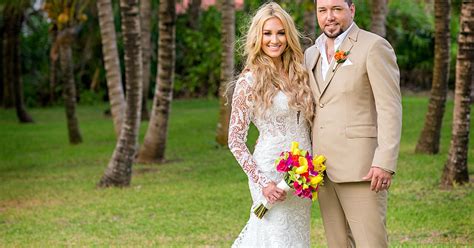 country lovin jason aldean and brittany kerr s wedding album see the photos us weekly