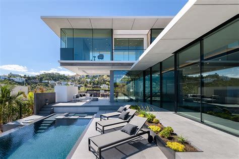 hollywood hills homes  sale  blue heights  altman brothers digsnet