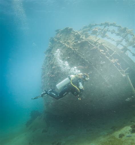 wreck diving  marsa alam egypt  ducks diving superior  ducks