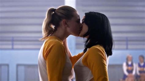 Lili Reinhart And Camila Mendes Lesbo Kiss Scandalplanet