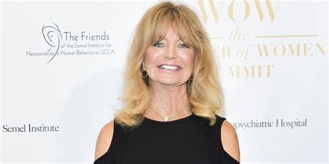 Fans Can T Believe How Amazing Goldie Hawn Looks In Her Swimsuit