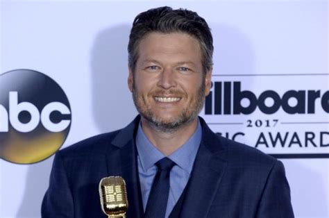 blake shelton says he was fat and ugly his whole life gephardt daily