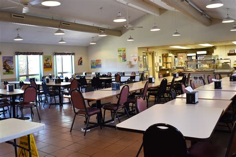 dining hall oaklawn
