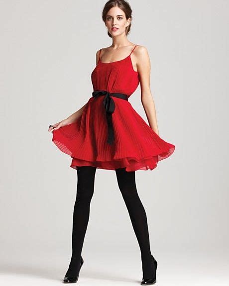 Short Red Party Dress With Pleated Skirt Pictures Photos