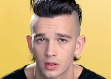 Spotlight The Ever Evolving Hairstyles Of Matty Healy