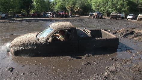 truck stuck  mud youtube