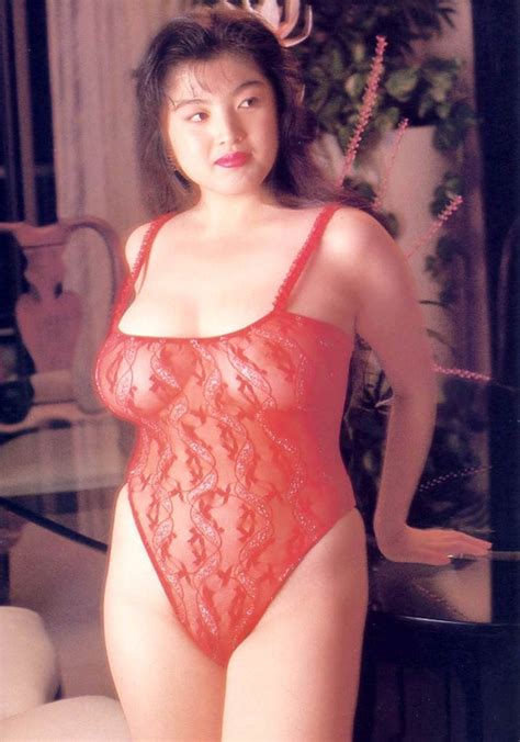 Kimiko Matsuzaka Beautiful Japanese Tits Photo Gallery