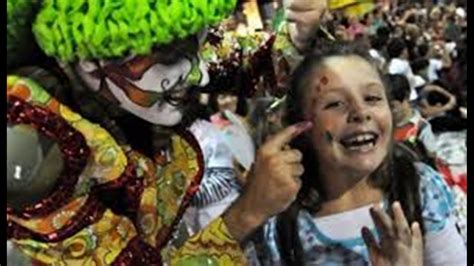 promocional desfile inaugural del carnaval del uruguay  nos
