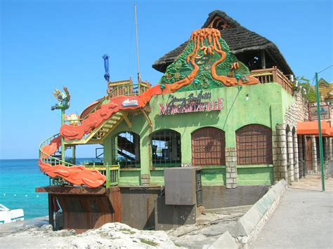 Travelersgram City Guide Jamaican Coasts Montego Bay Negril Ocho
