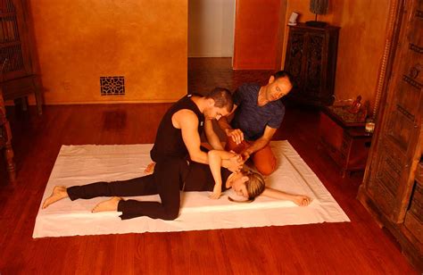 Side Lying Thai Yoga Massage Deonthai Method Thai Yoga
