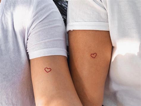 Minimalist Line Tattoos Minimalisttattoos Simplistic Tattoos Red