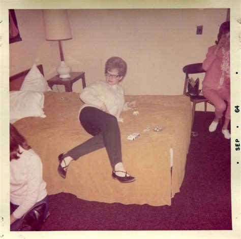found photos women hanging out in the 1960s