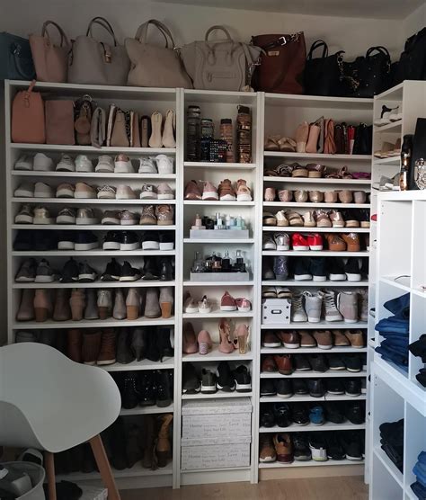 schoenen opbergen billy boekenkast ikea shoe closet dream closet home organization