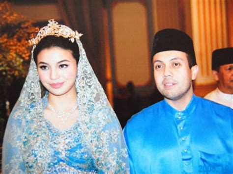 manohara pinot wife of kelantan prince leaked nude video