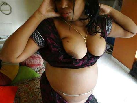 saree sex photos indian bhabhi aur aunties ke hot pics page 5 of 6