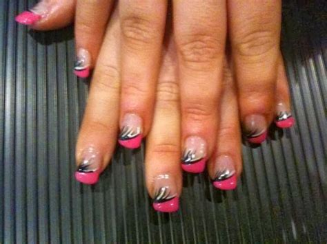 fashionable nail art ideas april