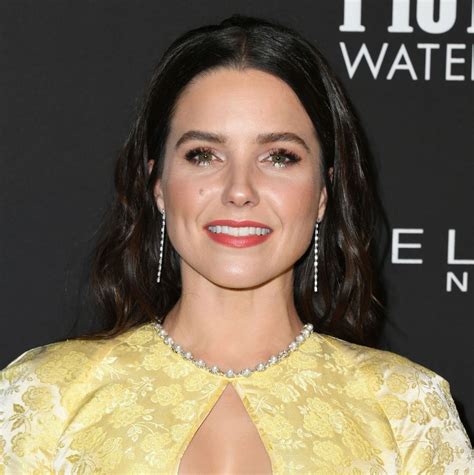 Cute Sophia Bush At 2019 Instyle Awards In Yellow Dress