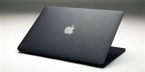 apple podgotvya novi versii na macbook air  mac mini