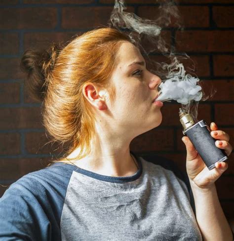 Specialists Call For Aggressive Measures Against E Cigarettes