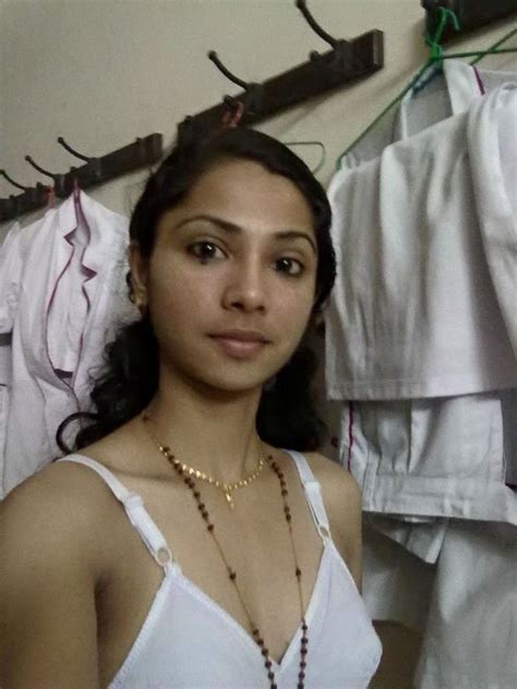 Cute College Girl Desi Old Re Post Videos Pics