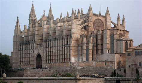 aline arte comentario gotico catedral de palma de mallorca