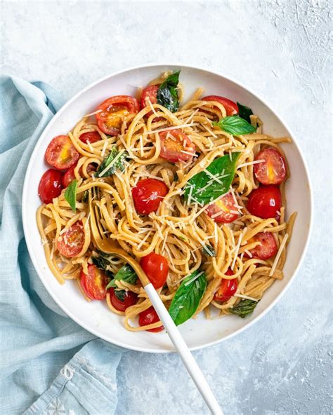 cherry tomato pasta   minutes  couple cooks