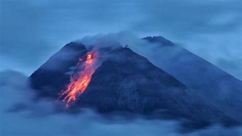Indonesian Volcano Unleashes River Of Lava In New Eruption The Hindu