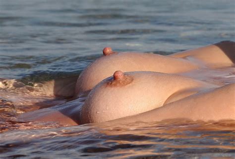 wallpaper karo e nude beach pretty nipples wet water tits desktop wallpaper celebrities