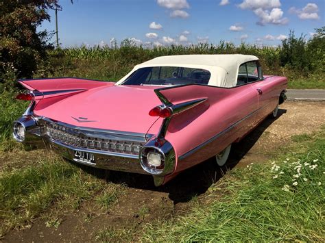 Pink Cadillac Wedding Car Hire London And Essex La Stretch Limos
