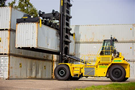 hyster begins   real world pilot  hydrogen fuel cell powered container handler