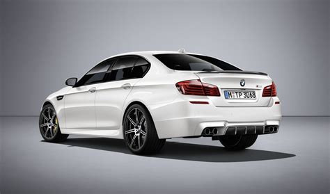 bmw  competition edition revealed  kw performancedrive