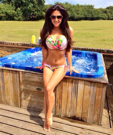 casey batchelor to join towie daily star