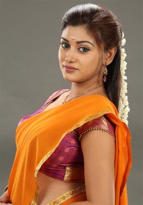 Only Actress 143 Oviya Half Saree Side View Photos At