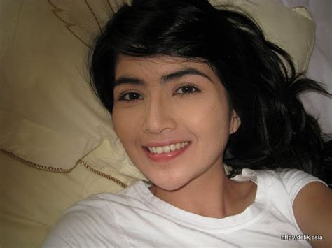 Info Unik Menarik Ida Ayu Kadek Devi Bintang Ftv Cantik Asal Bali