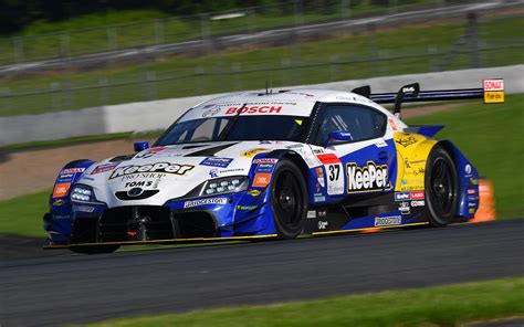 rd 1 決勝gt500：keeper tom s gr supraがポール・トゥ・ウイン！デビュー戦のgr supra gt500がトップ5