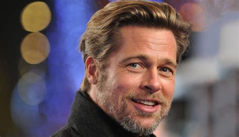 brad pitt  face   good  plastic surgery