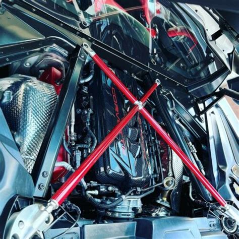 factory carbon fiber cross brace corvetteforum chevrolet