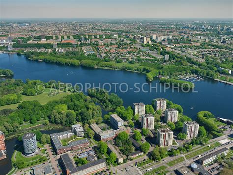 luchtfoto amsterdam osdorp oost de sloterplas met  de voorgrond rechts torenwijck aan het