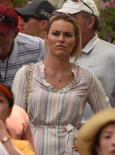 It S Over Lindsey Vonn And Tiger Woods Announce Mutual Split On Facebook