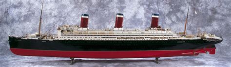 steam ocean liner