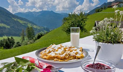 austrian food  irresistible dishes     taste