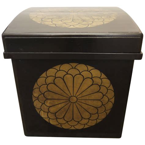 large japanese lacquer storage box  sale  stdibs