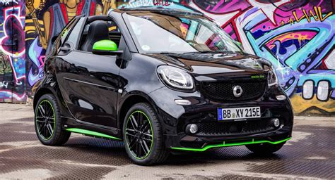 smart electrifies  fortwo  forfour   carscoops