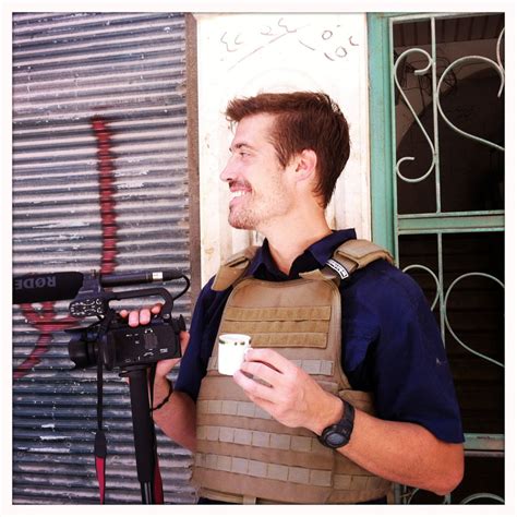 journalist james foley reportedly killed  islamic state group pbs newshour