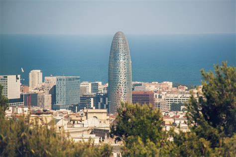 moderne architectuur barcelona bouwalmanaknl