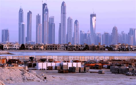 price decline  obstacle  launch   projects  dubai property emirates
