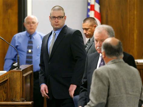 ‘american sniper jury is told of troubled ex marine who killed chris