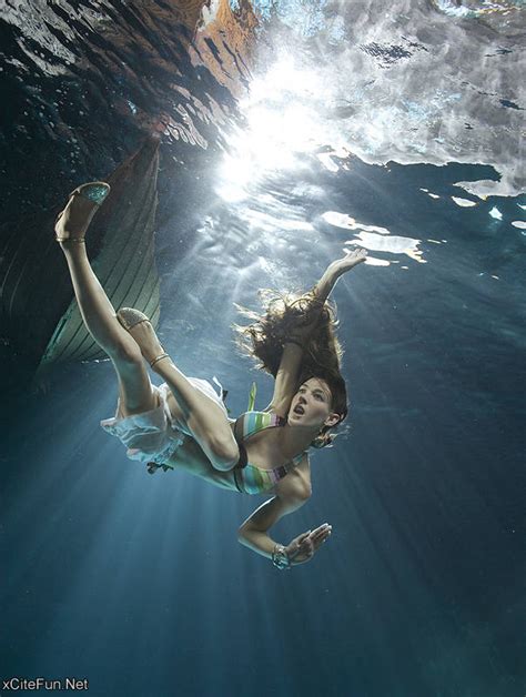 stunning underwater photography  zena holloway xcitefunnet