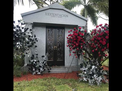 xxxtentacion s mother shows off his final resting place